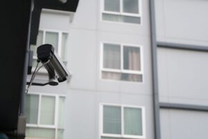 telecamere fuori palazzo