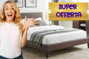 camera da letto, dicitura super offerta e donna dal volto stupito