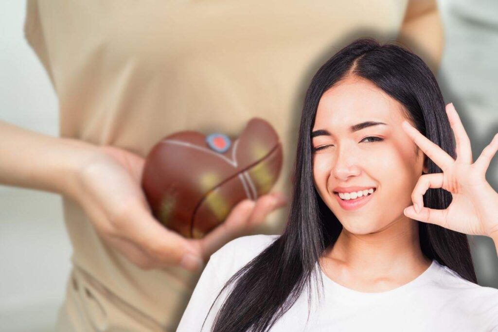 donna con fegato in mano e un'altra che fa ok con le mani